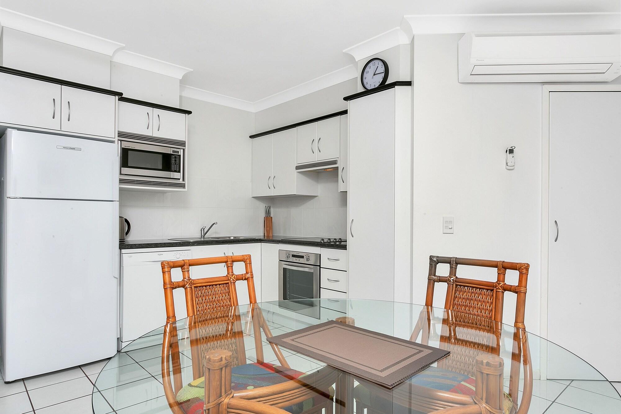 Beachfront Apartments On טריניטי ביץ' מראה חיצוני תמונה