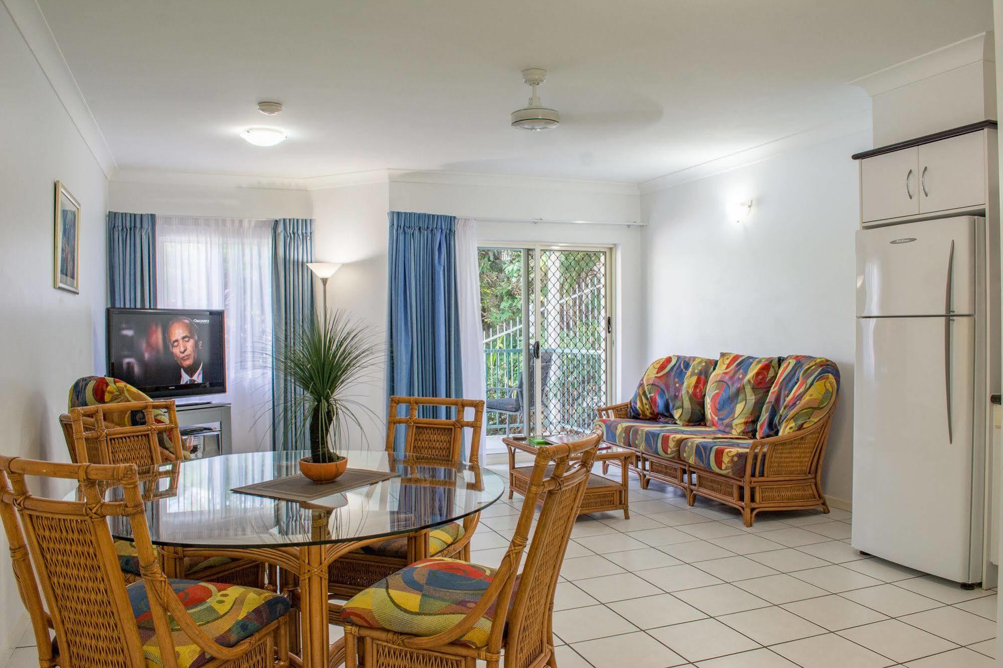 Beachfront Apartments On טריניטי ביץ' מראה חיצוני תמונה